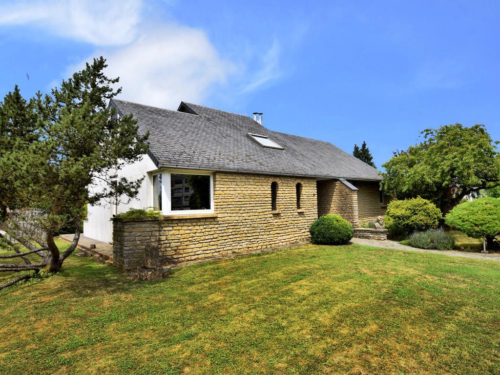 Holiday Home In Virton With Swimming Pool Eksteriør bilde